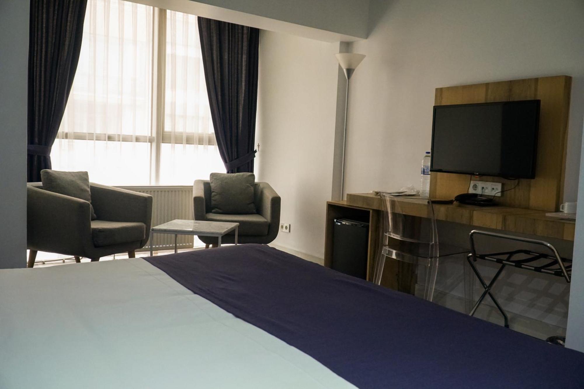 En Otel Karaca Эскишехир Экстерьер фото